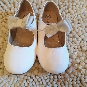 Cat & jack ivory flats 10